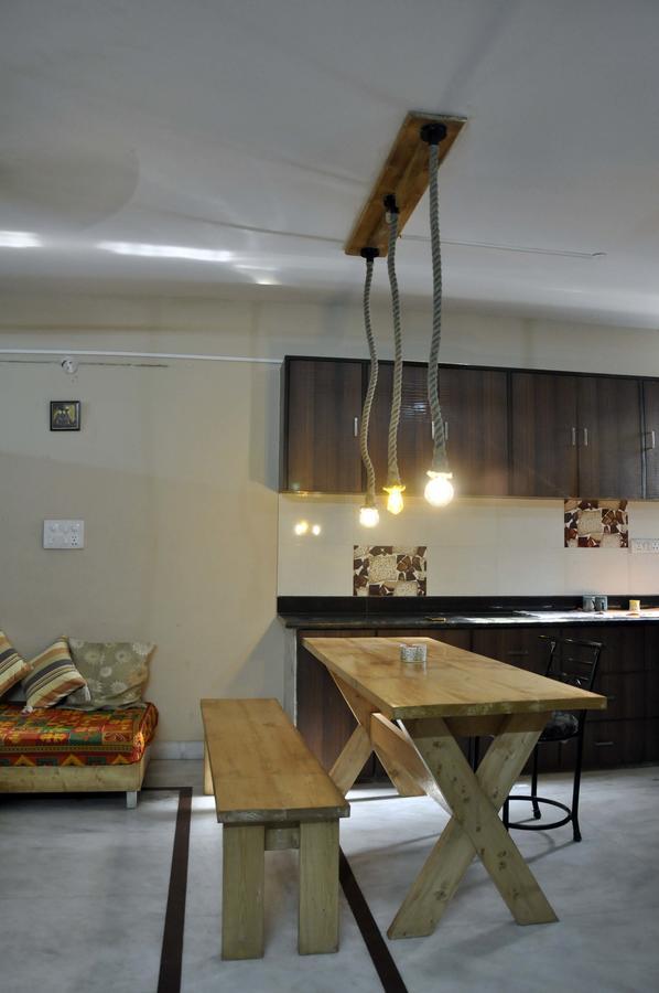 Friends Hostel Yeni Delhi Dış mekan fotoğraf