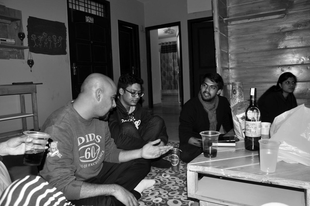 Friends Hostel Yeni Delhi Dış mekan fotoğraf